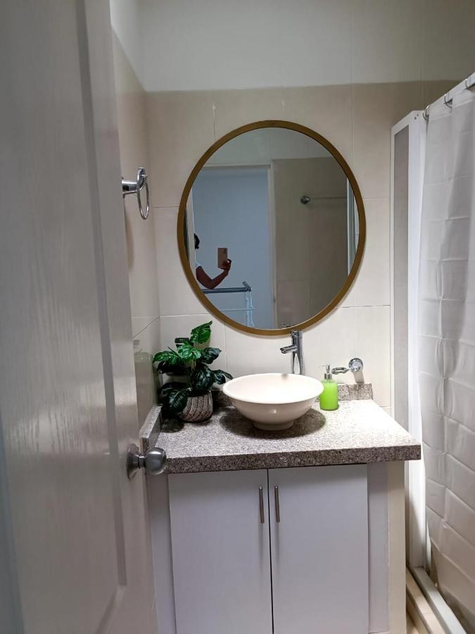 יופאל Hostal Esperanza & David House מראה חיצוני תמונה